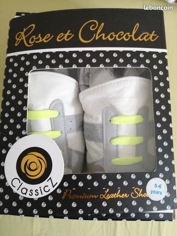 Chaussons rose et chocolat 32-33 Chaussures