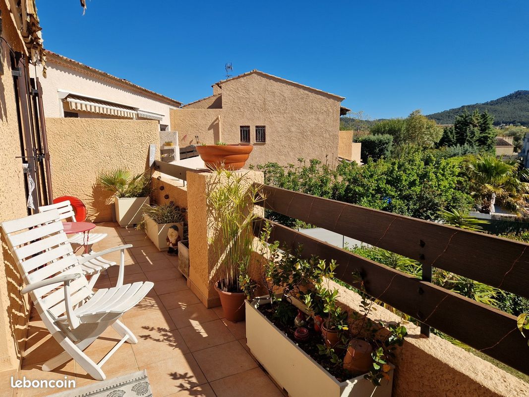 Appartement 3 pièces 63 m² · à Saint-Cyr-sur-Mer · 63 m² · 330 000 €