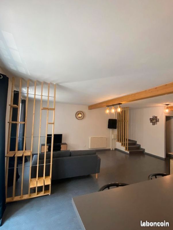 Appartement 3 pièces 70 m² · à Tournon-sur-Rhône · 70 m² · 750 €
