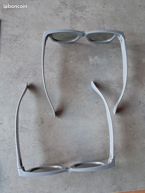 240-2x lunettes 3D cinéma gaumont pathe Photo, audio vidéo