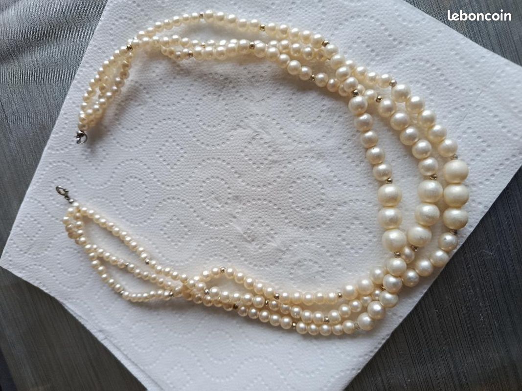 Grand Collier Sautoir Vintage Perles à Facettes Avec Nœuds Et Fermoir - Référence 1583