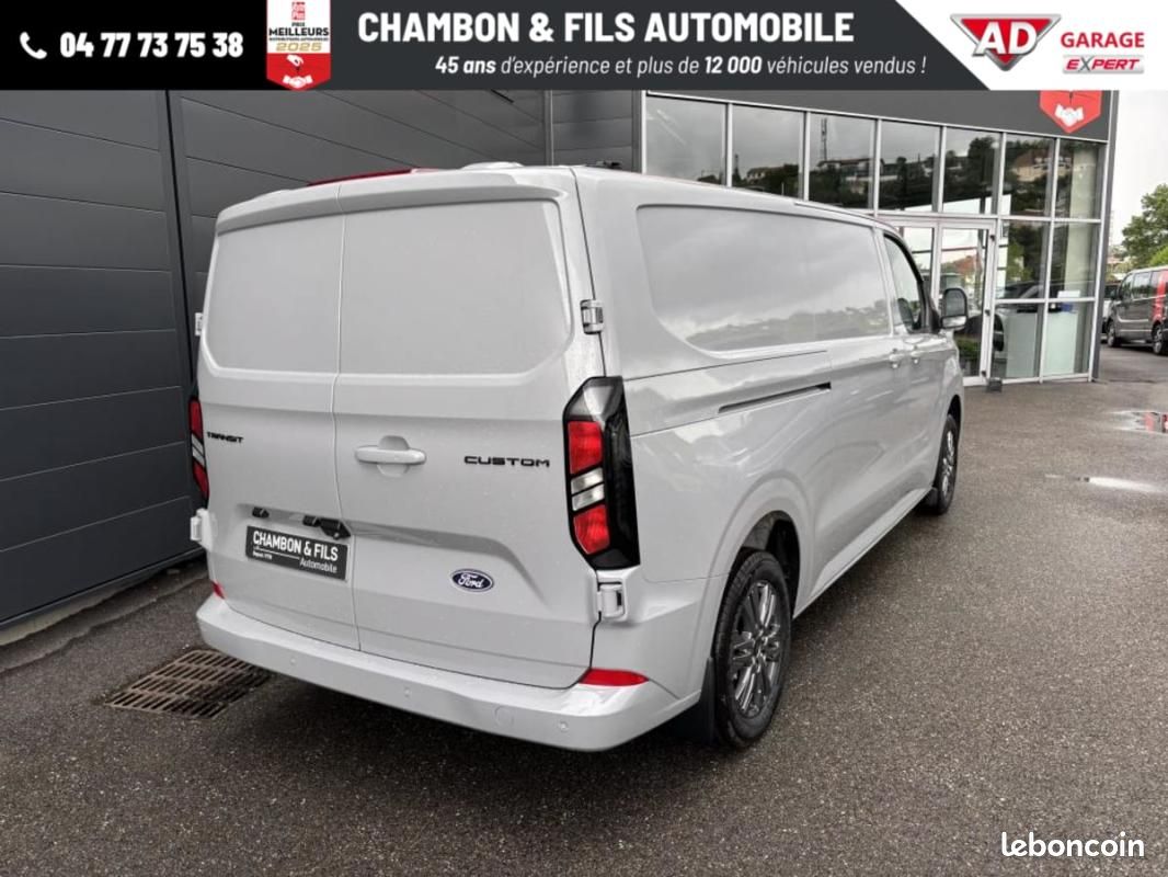 Ford Transit Custom FOURGON 320 L2H1 2.0 ECOBLUE 170 CH BVA8 LIMITED Prix: 35825 HT (image 6)
