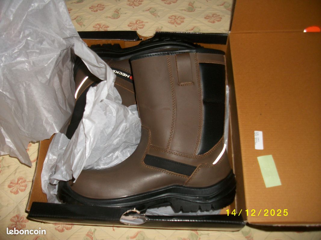 Bottes de sécurités fourrés pointure 43 (image 3)