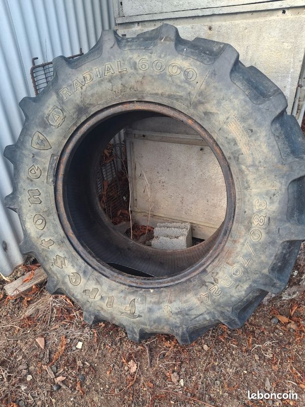 Pneu 380/70R24 firestone radial 6000 tubeless (image 1)