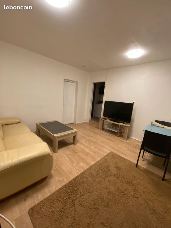 Appartement 2 pièces 40 m² · à Sully-sur-Loire · 40 m² · 550 €/mois