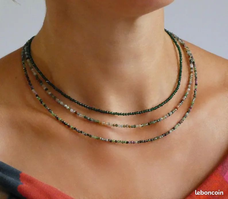 Collier fin perles naturelles femmes, véritable pierres , multicolore, ras de cou neufs (image 1)