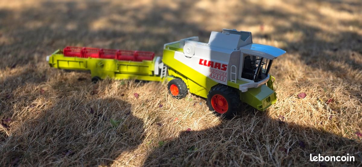 Moissonneuse batteuse BRUDER CLAAS Lexion 480 (image 1)