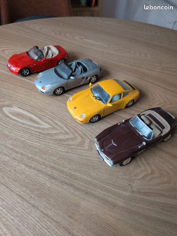 A BMW Z3 coupe 2.8 diecast model, 1-18 scale, boxed