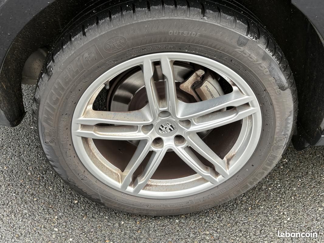 Porsche Macan S diesel 3L V6 258CH ( PDLS+, Siège chauffant av/arr, Toit ouvrant) (image 32)