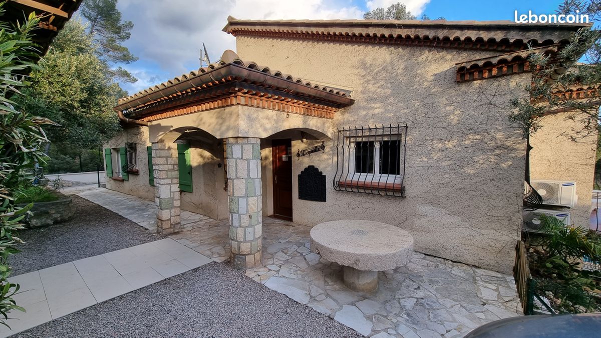 Maison 6 pièces 154 m² · à Carcès · 154 m² · 499 000 €