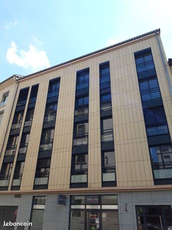 Studio entièrement meublé avec parking au cœur de la CROIX ROUSSE, LYON 4