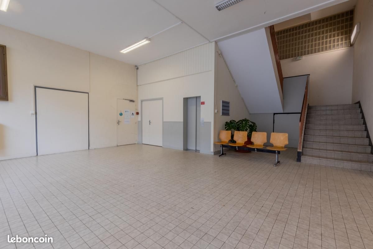 Studio 1 pièce 15 m² - Limoges 87000 (image principale 1)
