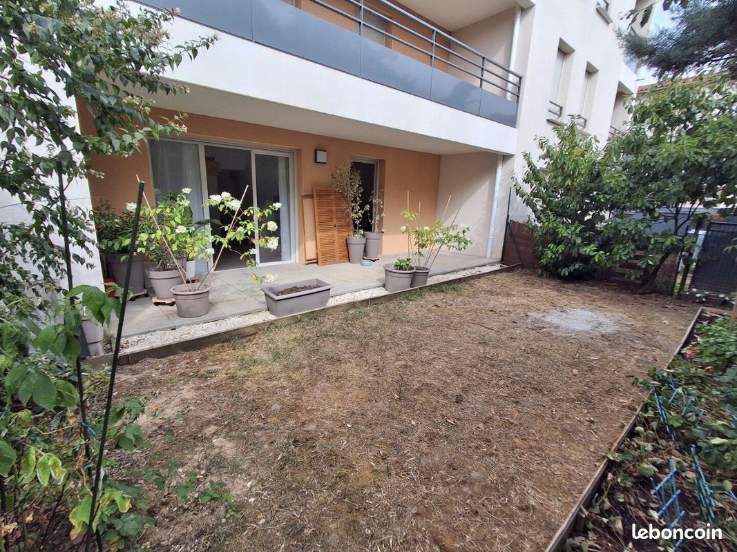 Appartement 2 pièces 45 m² · à Marcy-l'Étoile · 45 m² · 714 €
