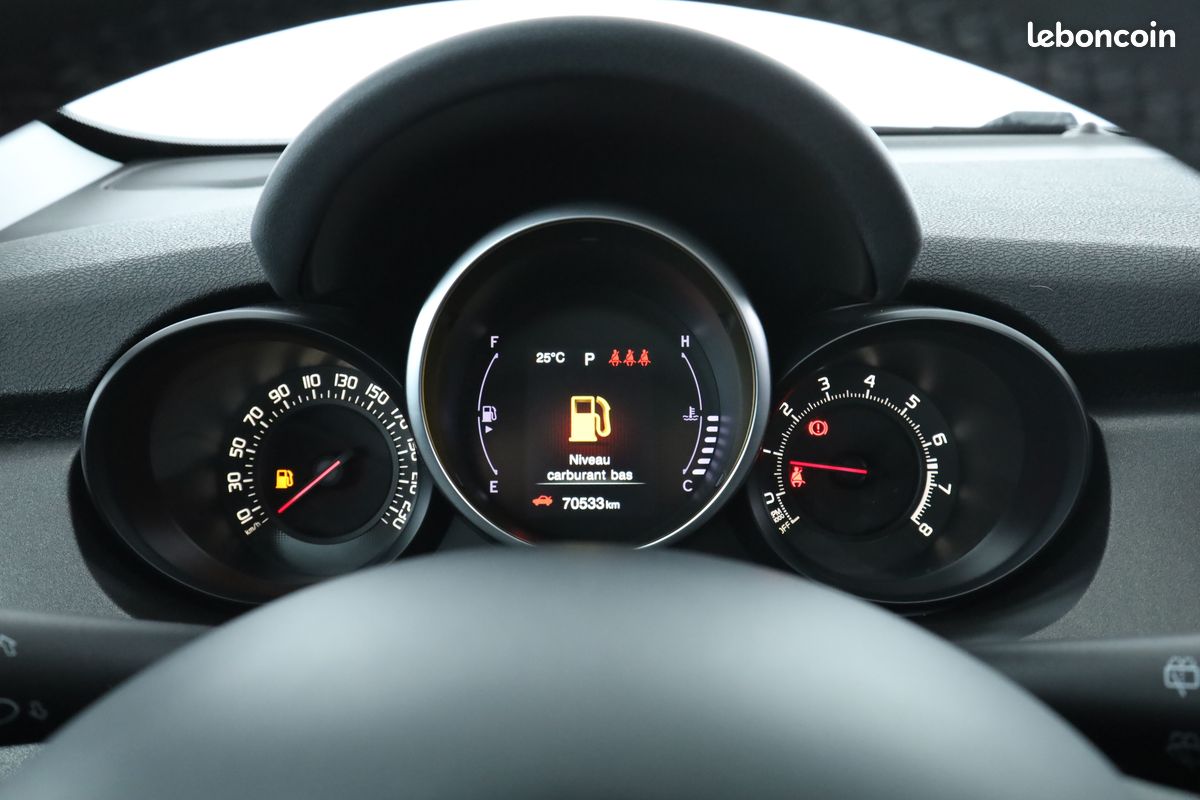 Fiat 500X 1.4 MultiAir Cross Plus 4x2 DCT 140 ch (image 16)