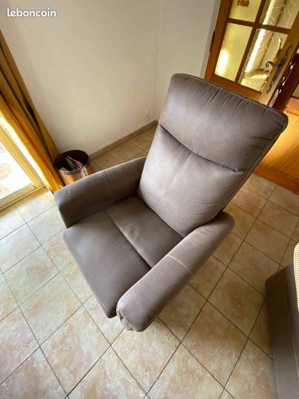 Fauteuil confort électrique (image 2)
