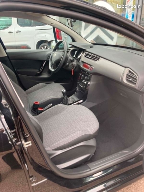 Citroën C3 83 cv Attraction (image 4)