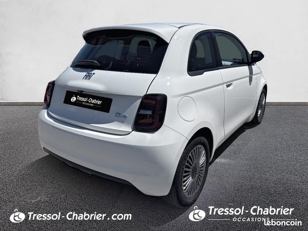 Fiat 500 500e Berline e 118 ch Icône (image 28)