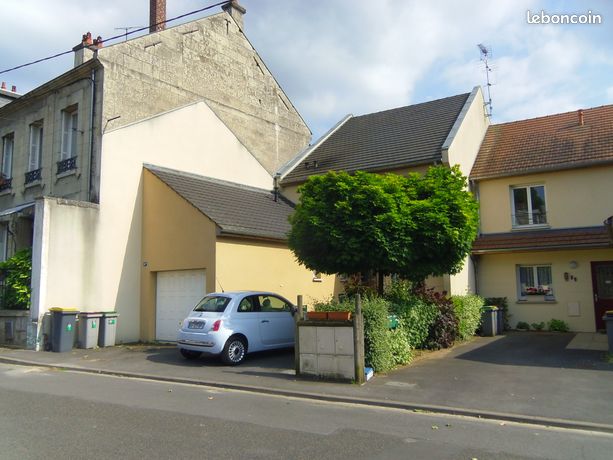 Maison Soissons centre duplex 110m2 1100