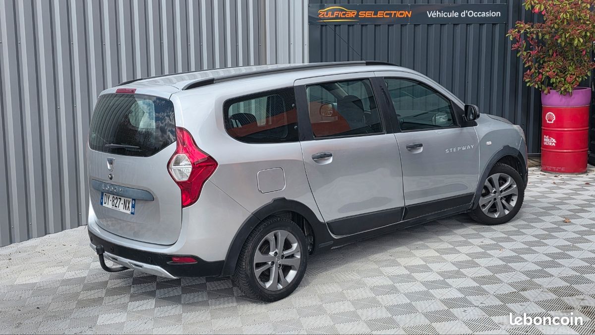 Dacia lodgy stepway 1.2tce 115cv 7 places (image 2)