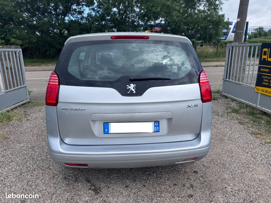 Peugeot 5008 1.6 HDi FAP 112 cv 5 places Active (image 5)