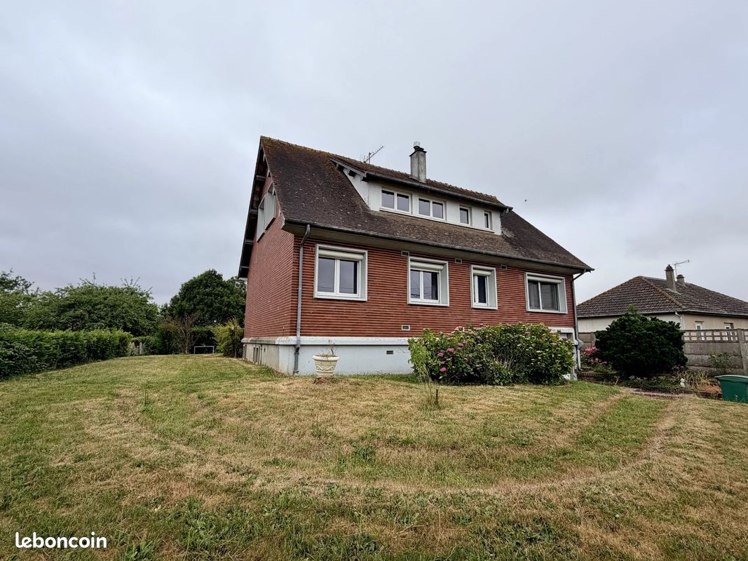 Maison 7 pièces 130 m² · à Bernay · 130 m² · 220 000 €