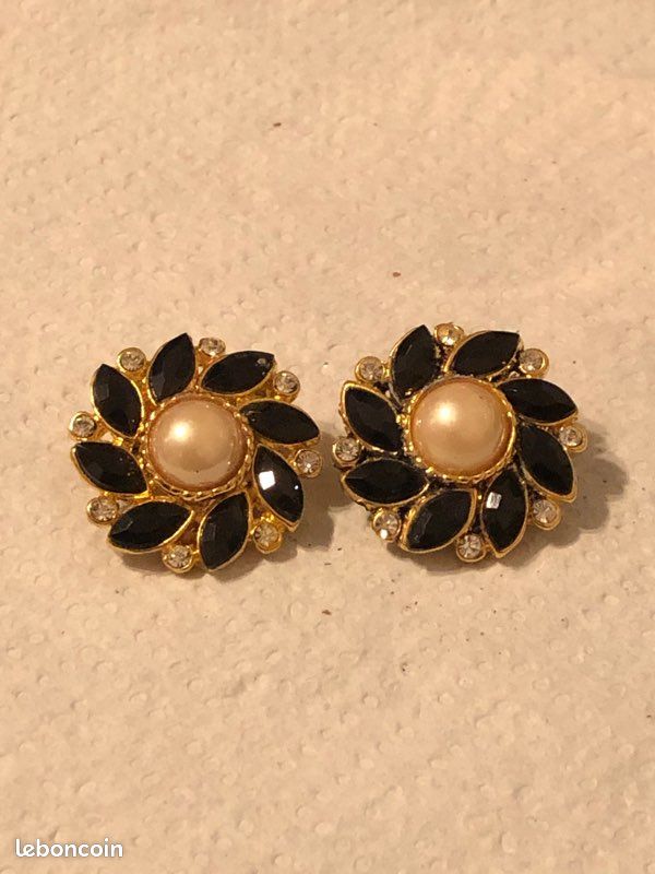 Boucles D'oreilles Vintage – Modèle Clips – Authentique – Occasion En Bon état