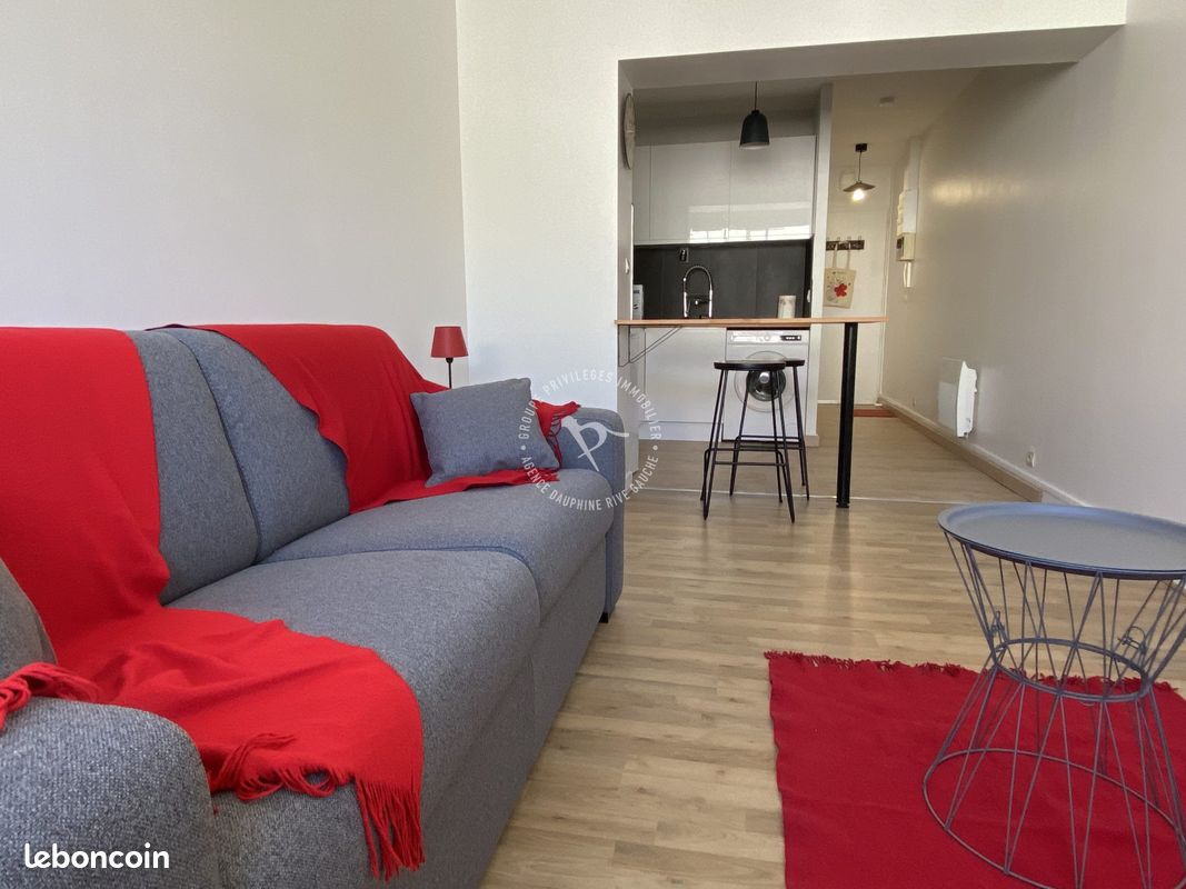 Appartement a louer - 1 pièce(s) - 25 m2 - Surfyn