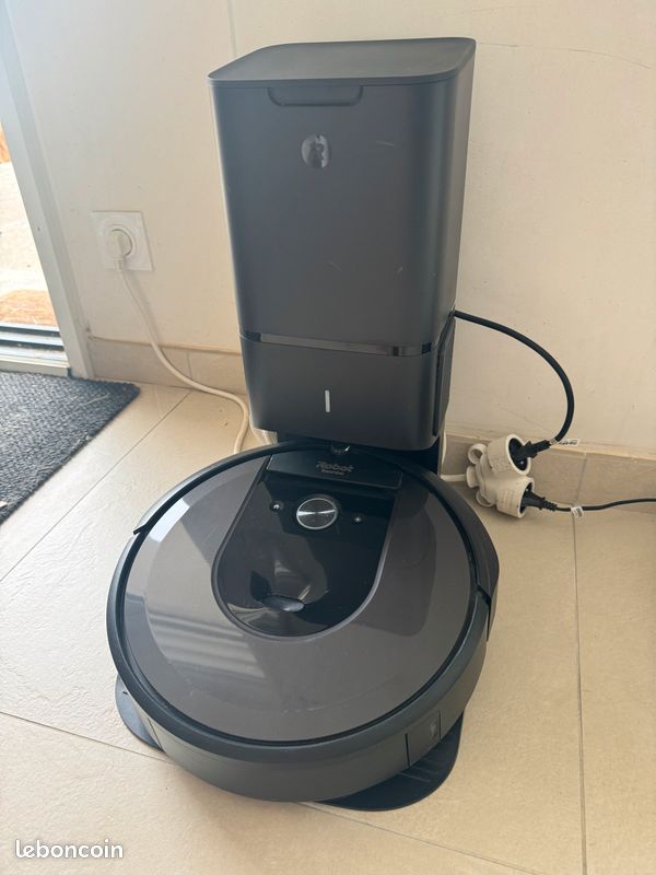 Lot irobot i7+ et braava jet M6 et leurs accessoires (image 2)