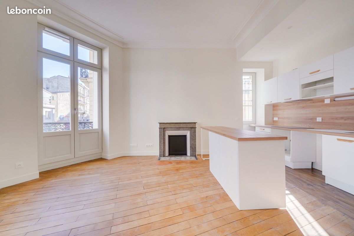Appartement 4 pièces 81 m² · à Bordeaux · 81 m² · 1 375 €