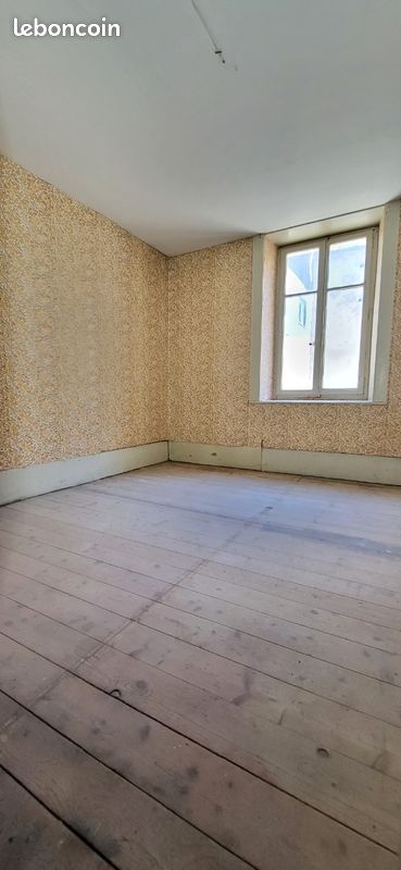 Appartement 3 pièces 40 m² · à Pontarlier · 40 m² · 90 000 €