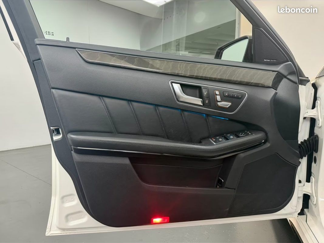Mercedes classe e break 350d 4matic amg line (image 9)