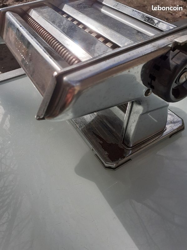 Machine à pâtes (image 1)