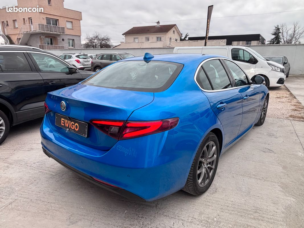 Alfa romeo giulia 2.2 jtdm 135 super bva (image 2)
