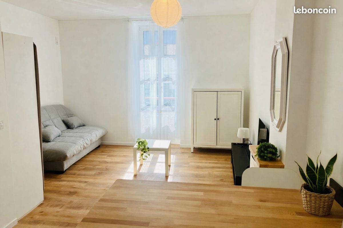 Appartement 1 pièce 24 m² · à Pau · 24 m² · 550 €/mois