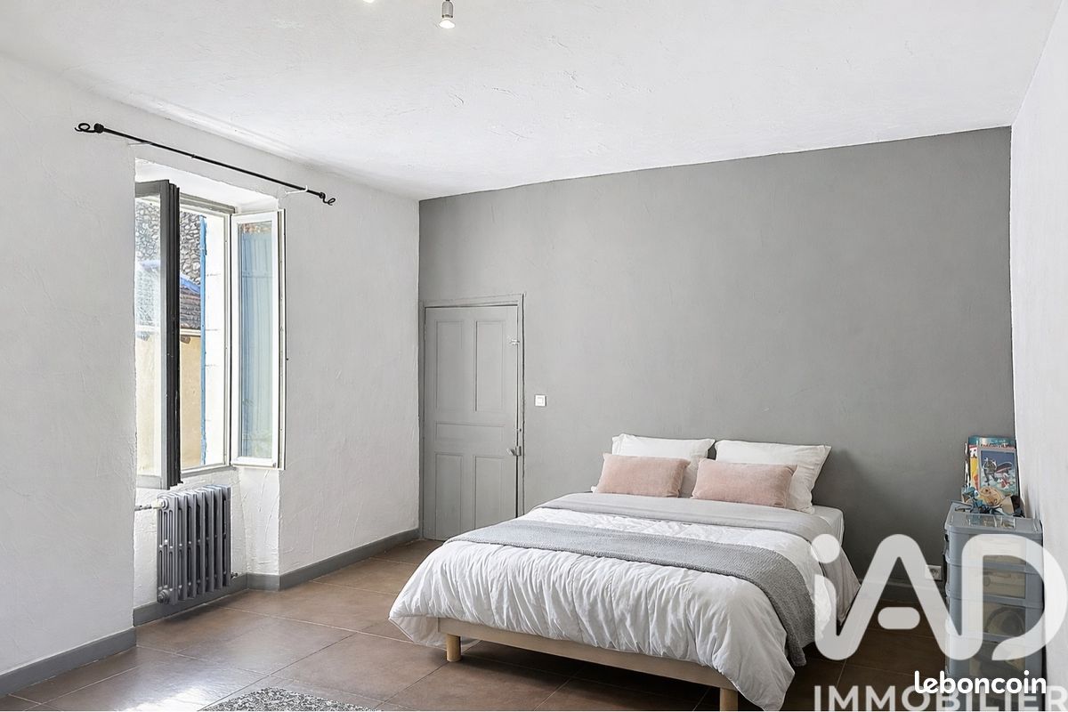 Mas 8 pièces 236 m² (image 10)