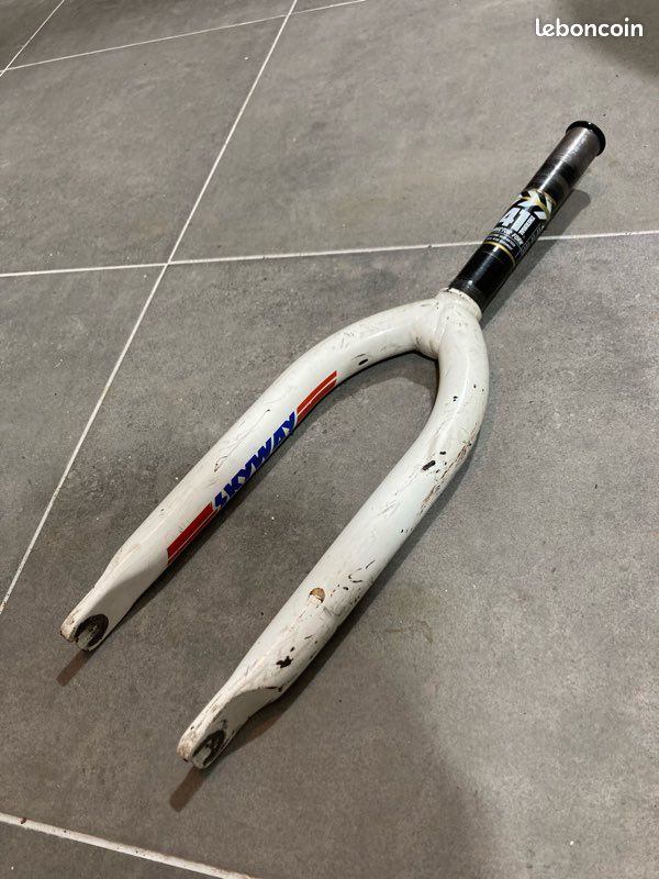 ODYSSEY F32 ブラック BMXフォーク（Radio Junior Race Fork | Source 