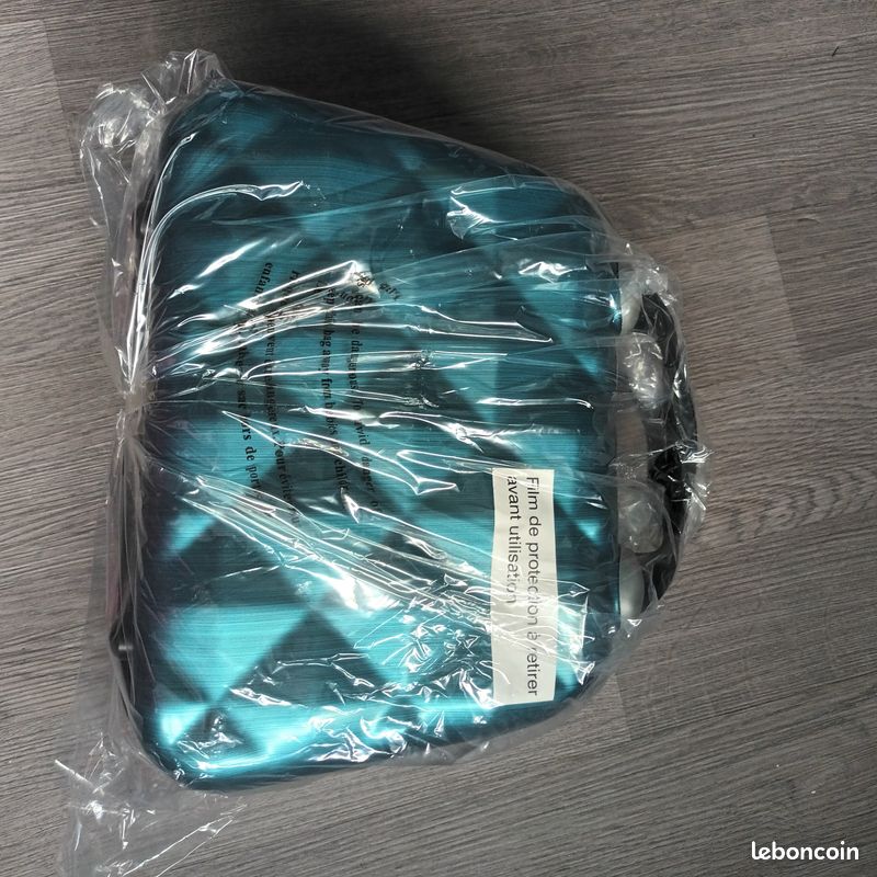 Valise a main (image 1)