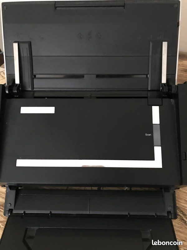 Scanner Fujitsu Scansnap S 1500 *CoMME NeuF (image 1)