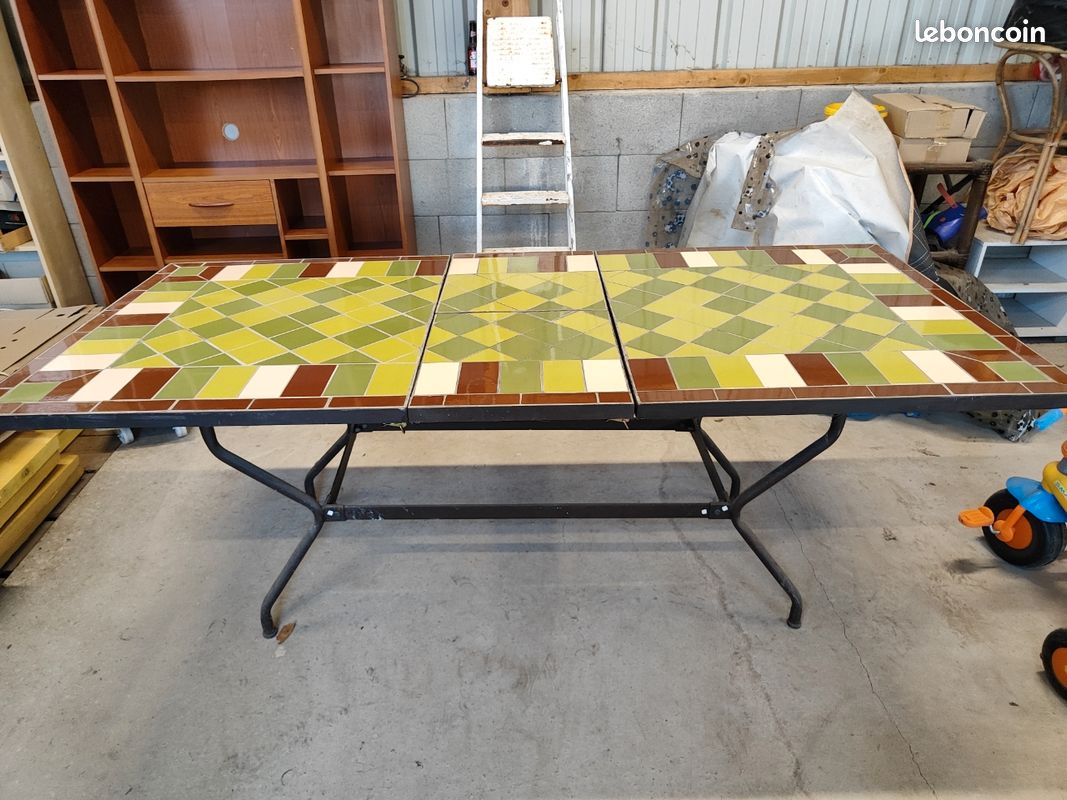 Table fer forgé (image 2)