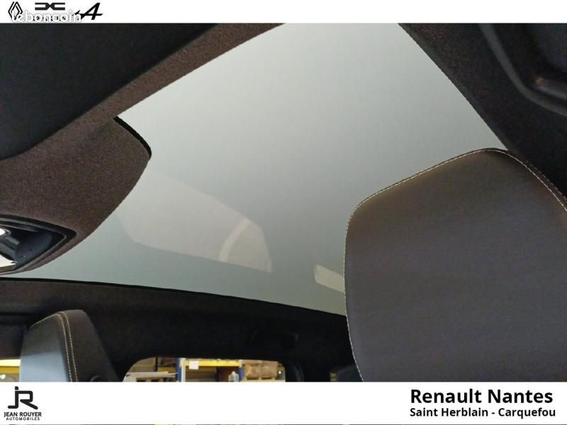 Renault Espace 1.2 E-Tech full hybrid 200ch Iconic 5 places - 26 (image 12)