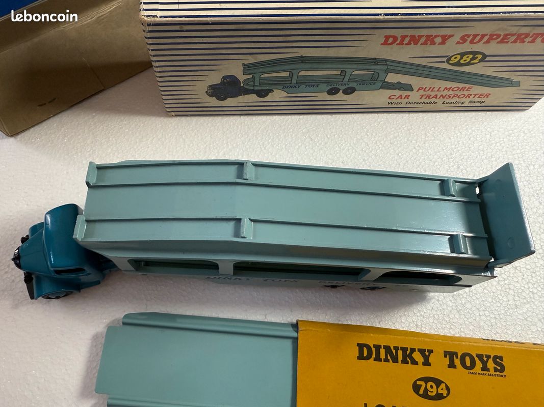 Dinky toys: Pullmore ref 582 , rare couleur - Jeux & Jouets
