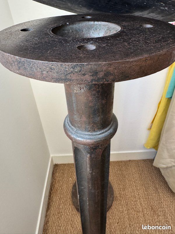 Paire de colonnes anciennes en fonte -Sellettes en fonte 120cm (image 10)