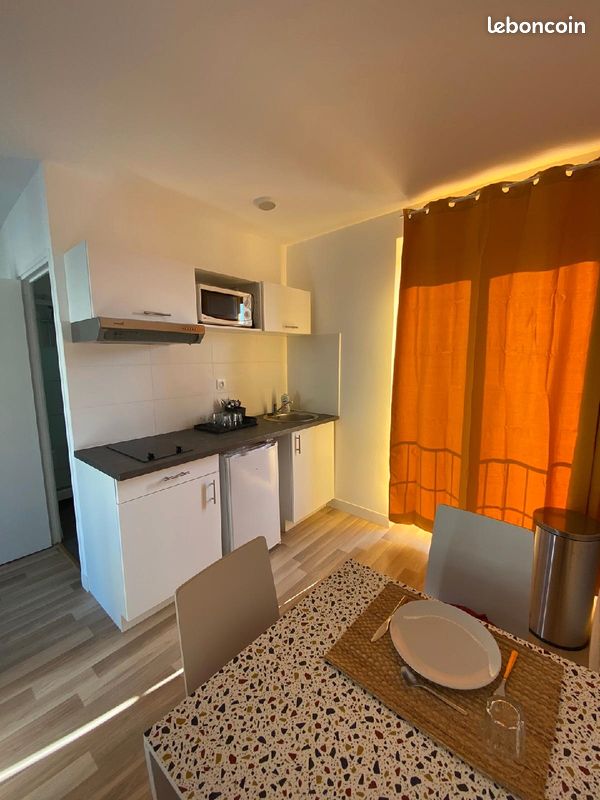 Studio meublé - Poitiers 86000 (image principale 2)