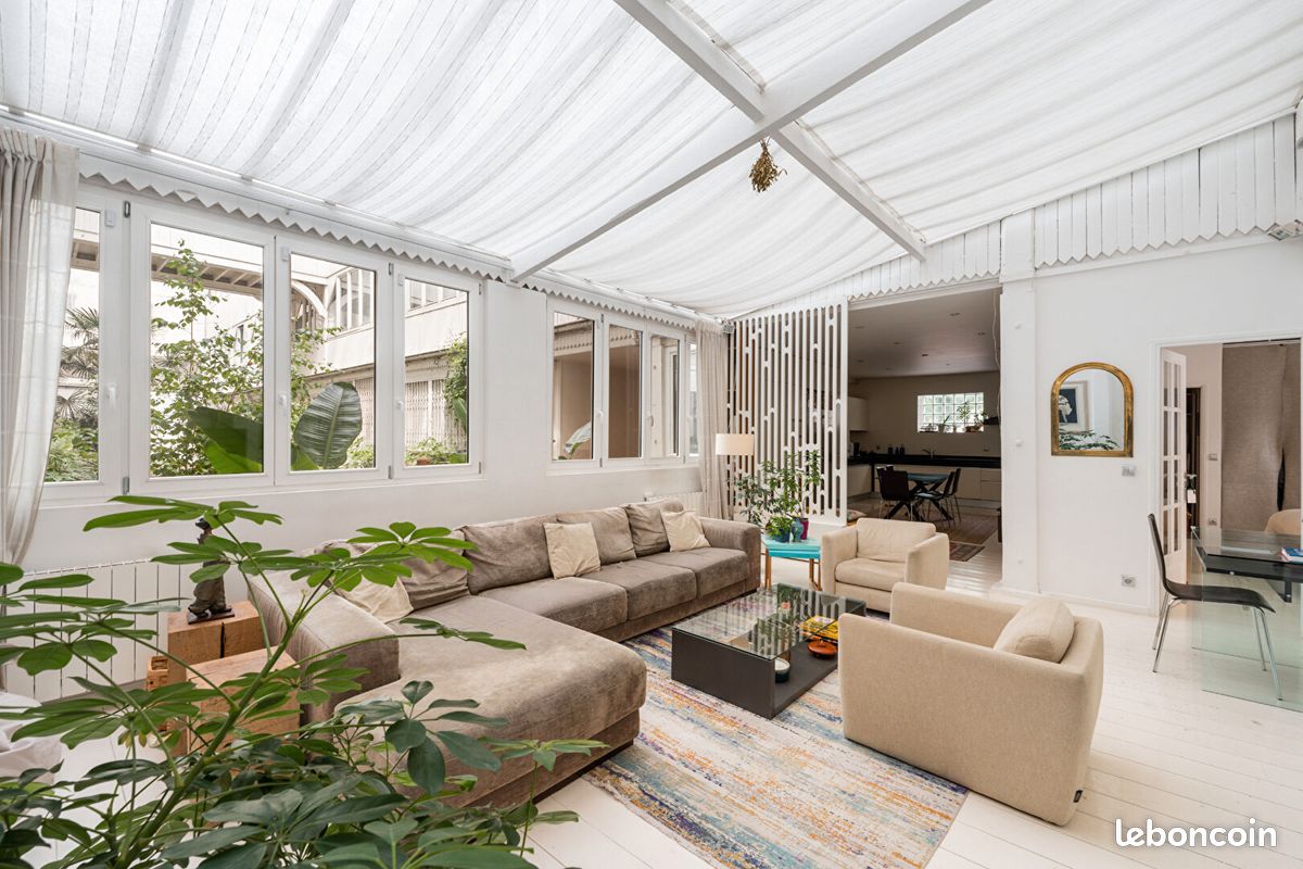 Appartement 5 pièces 133 m² · à Paris · 133 m² · 997 000 €