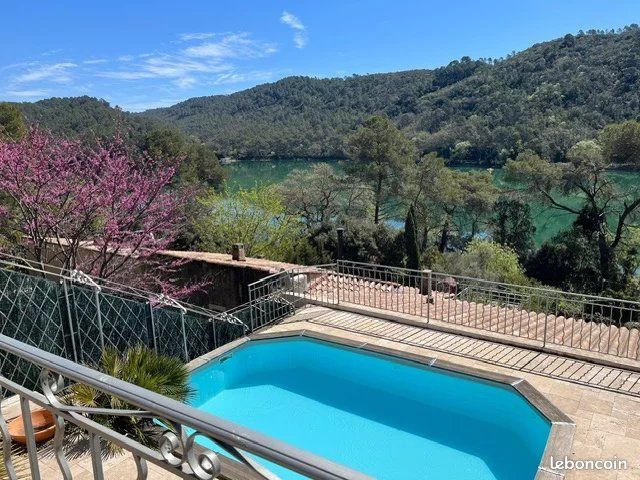 Maison 5 pièces 89 m² · à Carcès · 89 m² · 310 000 €