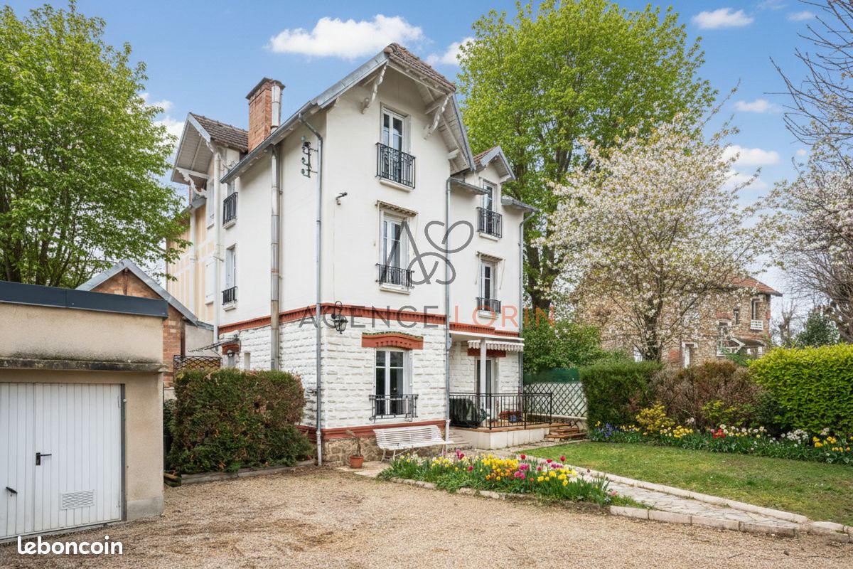 Maison 6 pièces 110 m² · à Le Vésinet · 110 m² · 900 000 €