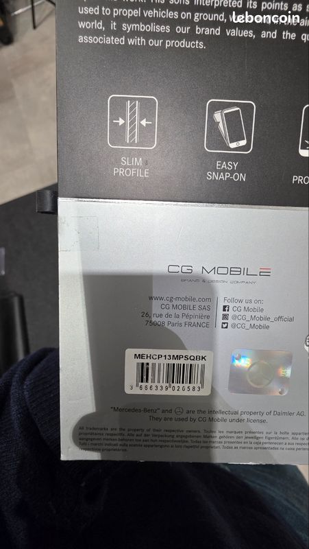 Coque mercedes cuir iphone13 (image 1)