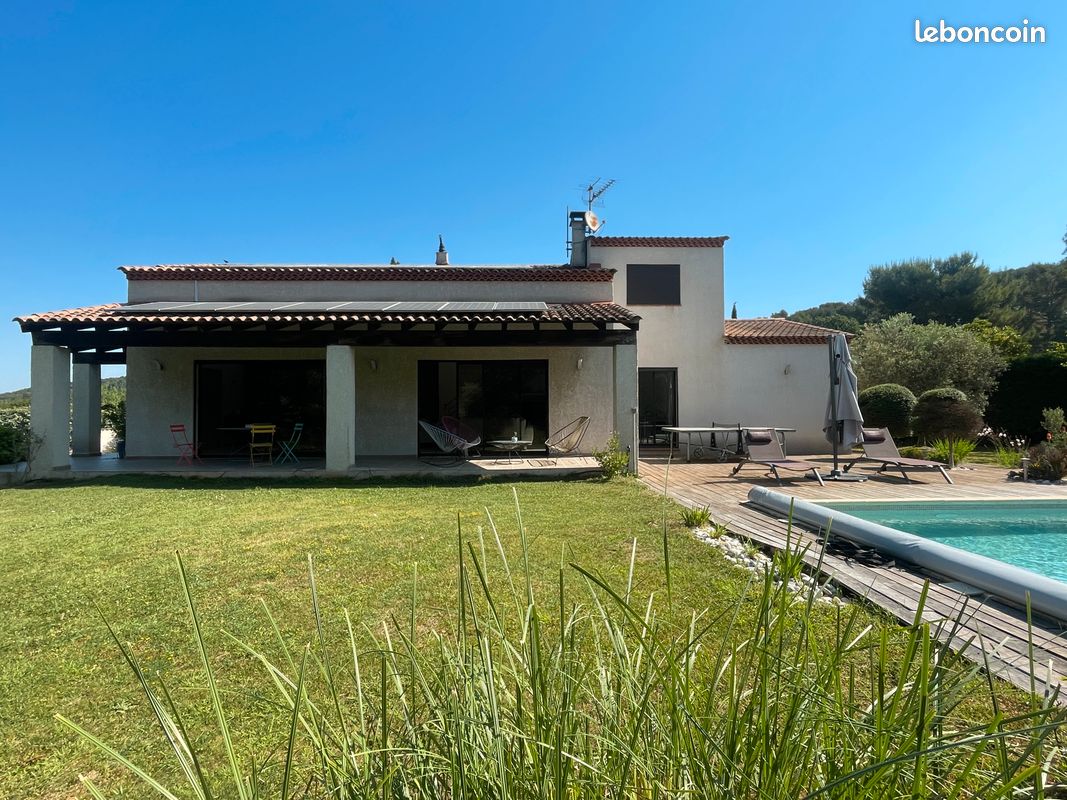 Maison 8 pièces 210 m² · à Bouc-Bel-Air · 210 m² · 999 000 €