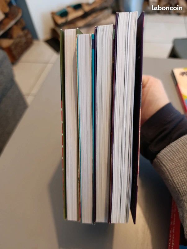 Kinra Girls lot de 4 livres (image 4)
