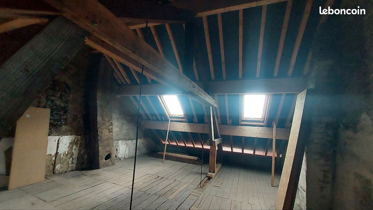 Appartement 2 pièces 70 m² · à Lure · 70 m² · 30 000 €
